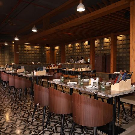 Afc Hotel אינדורה מראה חיצוני תמונה